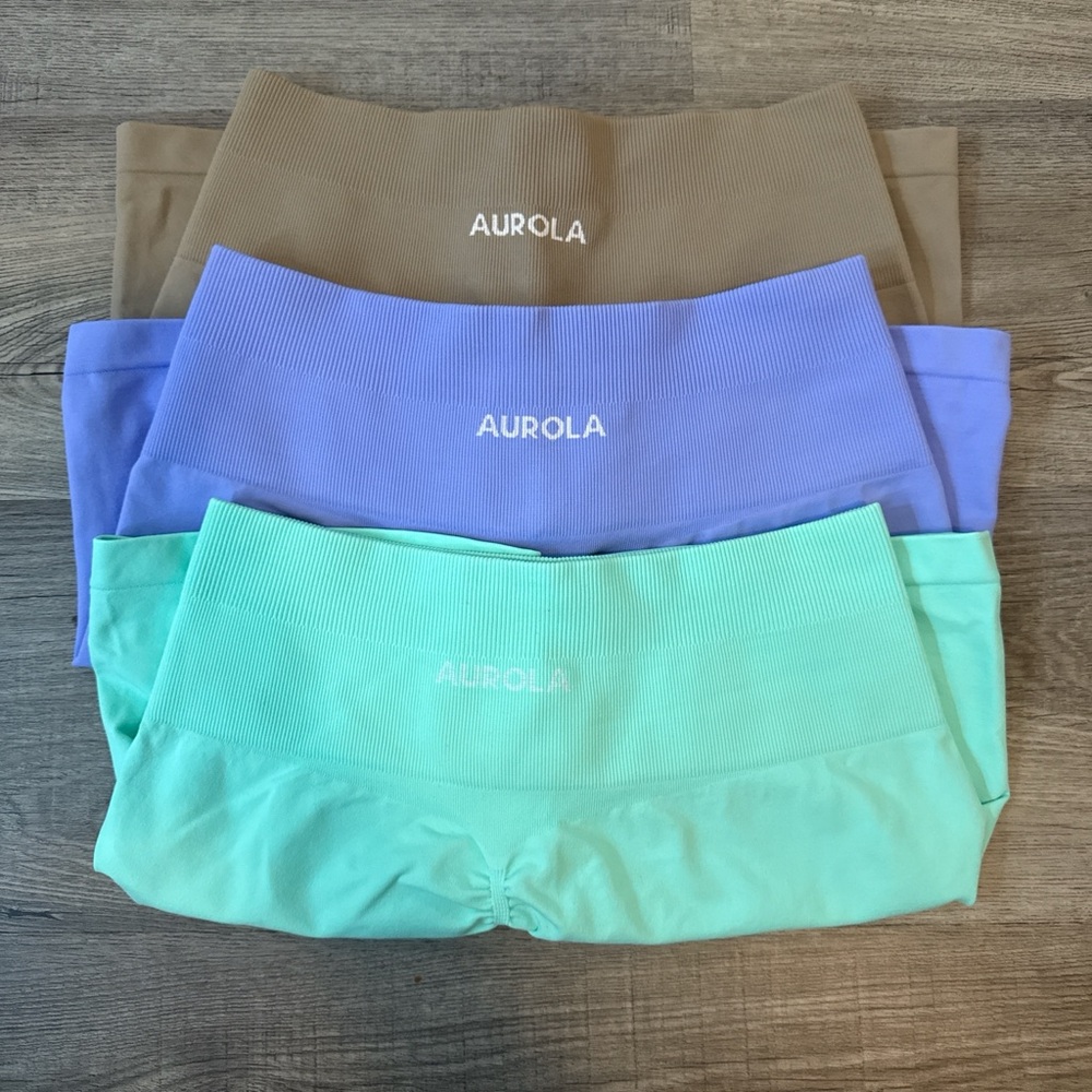 aurora seamless shorts (set of 3)